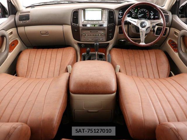 Toyota LAND CRUISER 2002-01 8366625-1