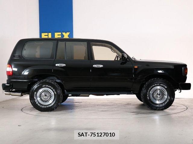 Toyota LAND CRUISER 2002-01 8366625-4