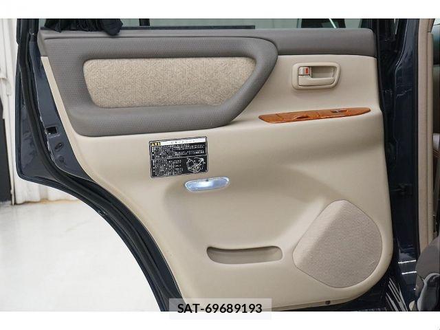 Toyota LAND CRUISER 2006-01 8366626-14