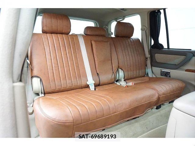 Toyota LAND CRUISER 2006-01 8366626-7
