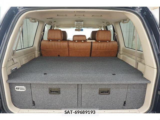 Toyota LAND CRUISER 2006-01 8366626-8