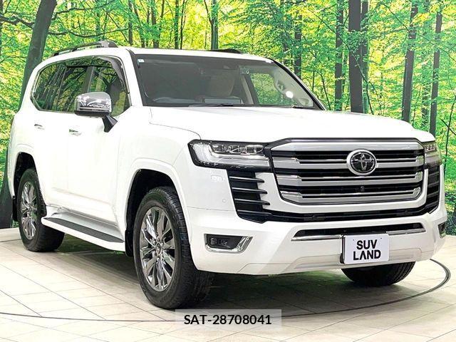 Toyota LAND CRUISER 2024-04 8366617-15