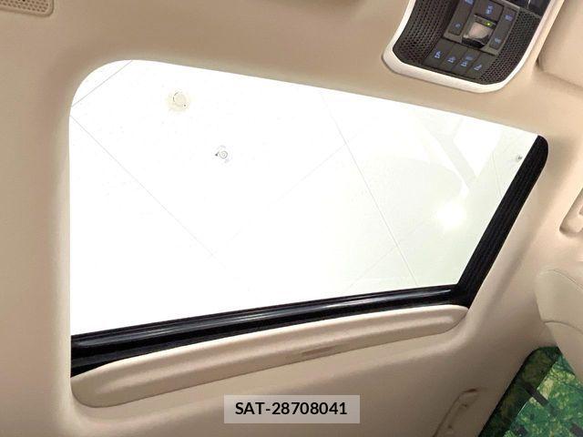Toyota LAND CRUISER 2024-04 8366617-2