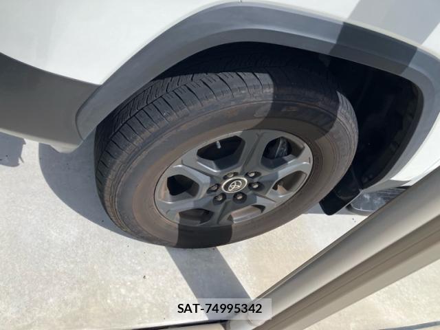 Toyota LAND CRUISER 2023-10 8366620-7
