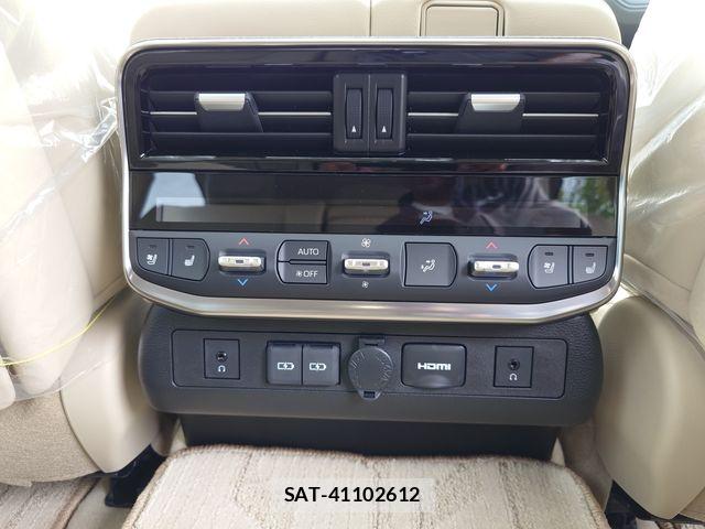 Toyota LAND CRUISER 2025-10 8366611-24