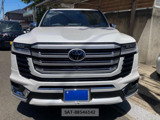 Toyota LAND CRUISER 2025-07 8366612-0