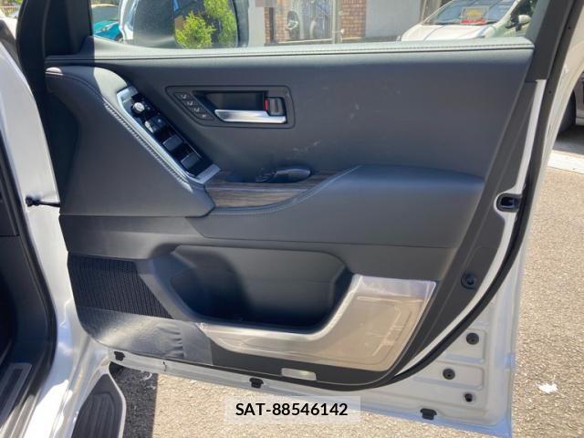 Toyota LAND CRUISER 2025-07 8366612-16