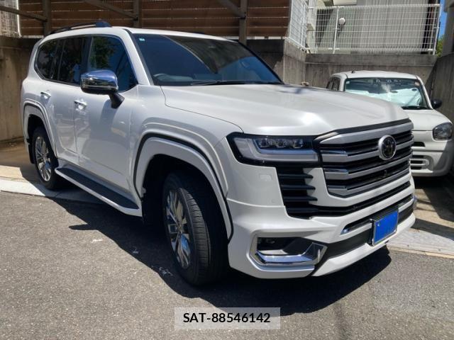 Toyota LAND CRUISER 2025-07 8366612-2