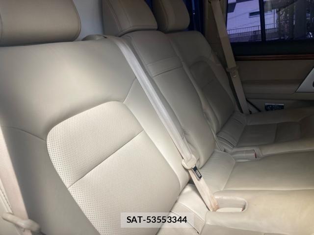 Toyota LAND CRUISER 2018-05 8366623-16