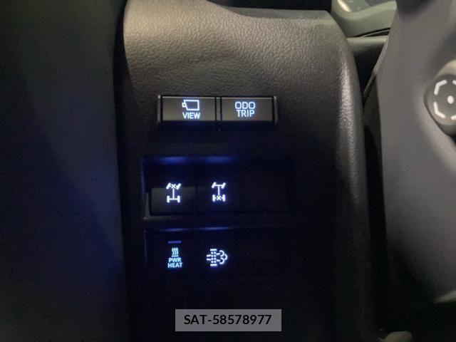 Toyota LAND CRUISER 2023-11 8366616-20