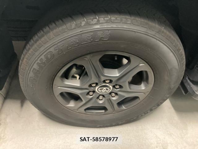 Toyota LAND CRUISER 2023-11 8366616-7