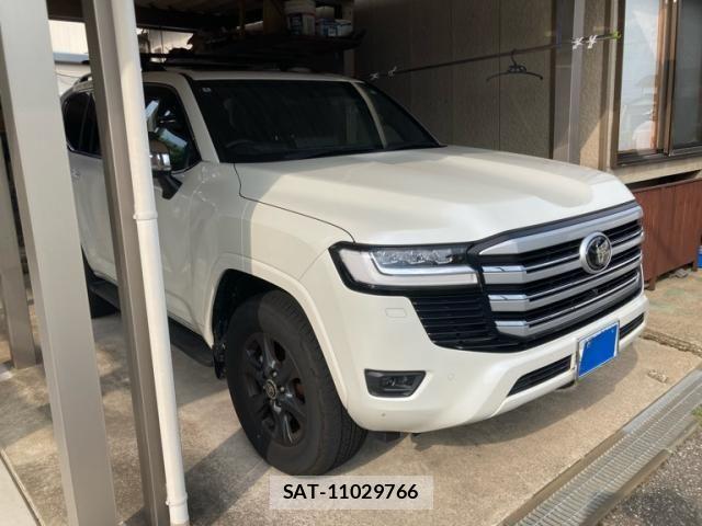 Toyota LAND CRUISER 2024-08 8366621-0