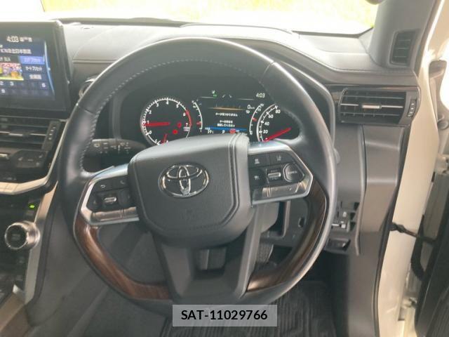 Toyota LAND CRUISER 2024-08 8366621-14