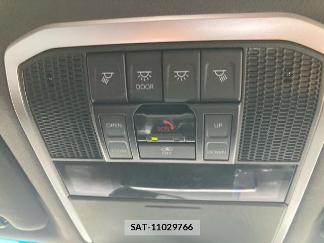 Toyota LAND CRUISER 2024-08 8366621-26