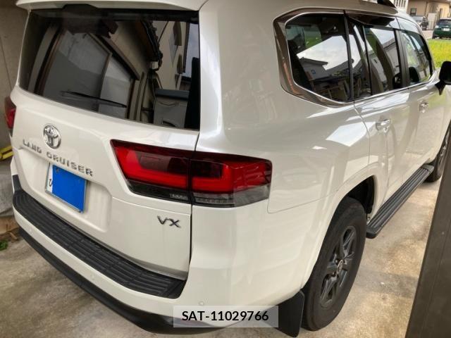 Toyota LAND CRUISER 2024-08 8366621-2