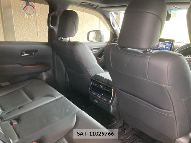 Toyota LAND CRUISER 2024-08 8366621-7