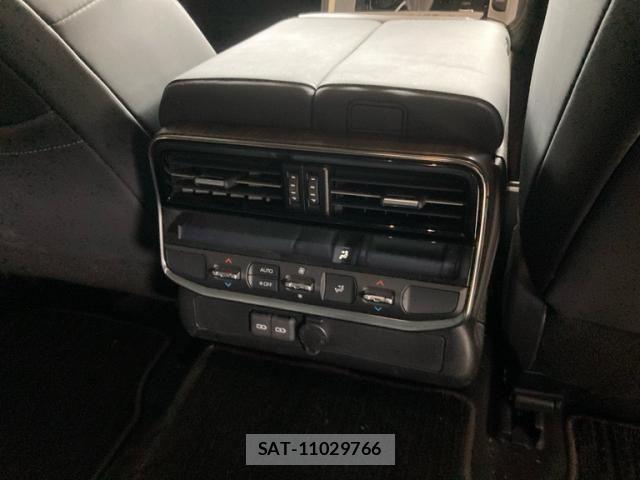 Toyota LAND CRUISER 2024-08 8366621-8