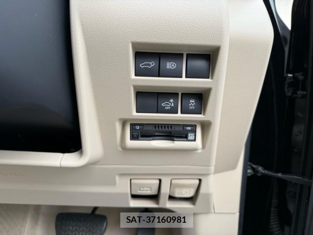 Toyota LAND CRUISER 2023-10 8366614-17