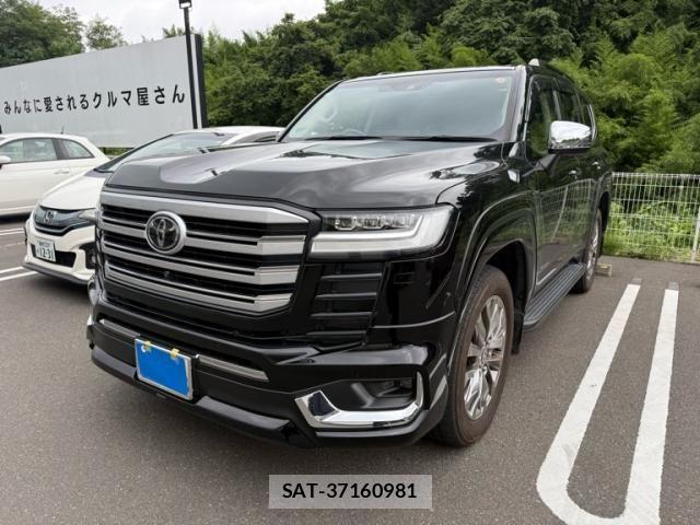 Toyota LAND CRUISER 2023-10 8366614-1