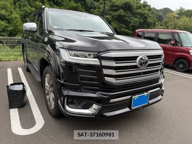 Toyota LAND CRUISER 2023-10 8366614-2
