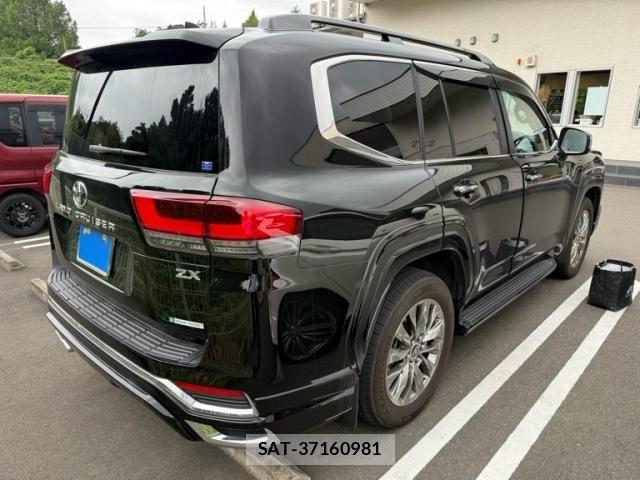 Toyota LAND CRUISER 2023-10 8366614-5