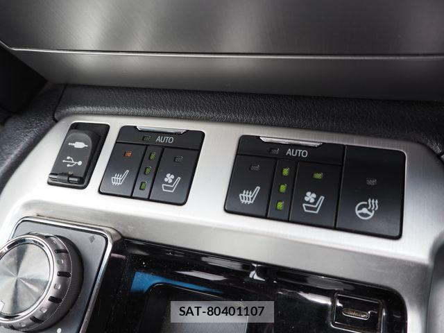Toyota LAND CRUISER 2015-10 8371780-18