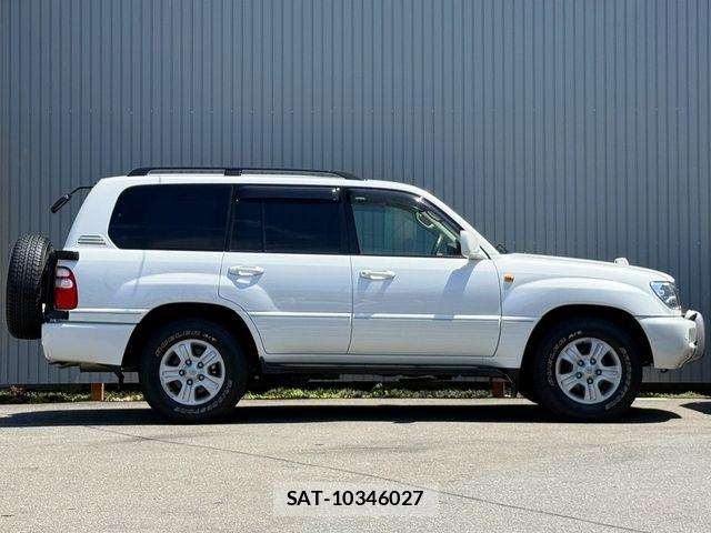 Toyota LAND CRUISER 2004-02 8371779-11