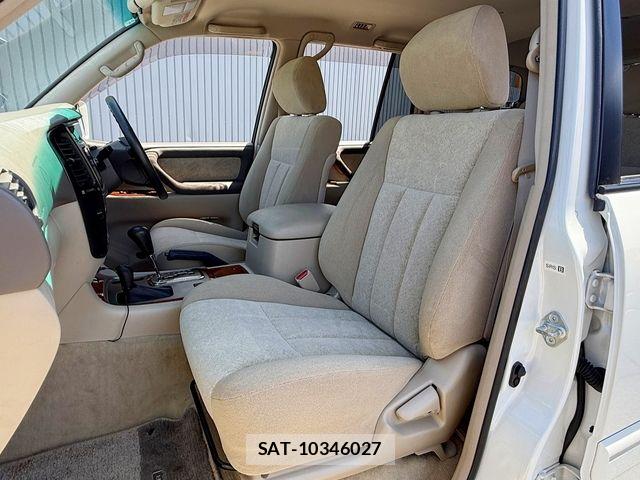 Toyota LAND CRUISER 2004-02 8371779-16