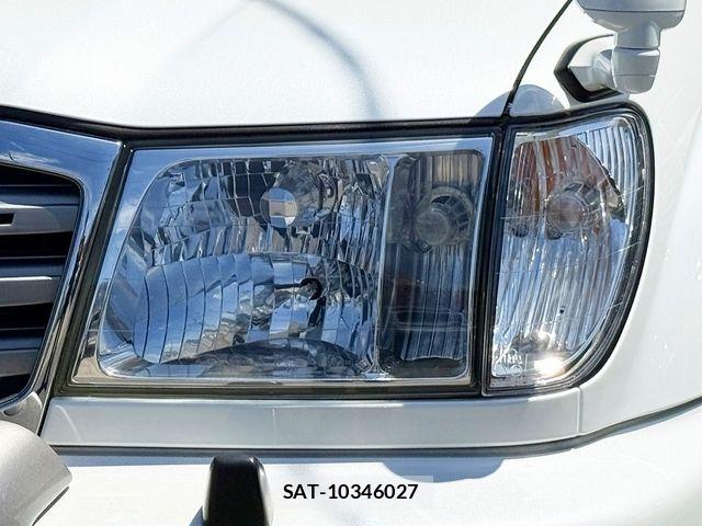 Toyota LAND CRUISER 2004-02 8371779-6