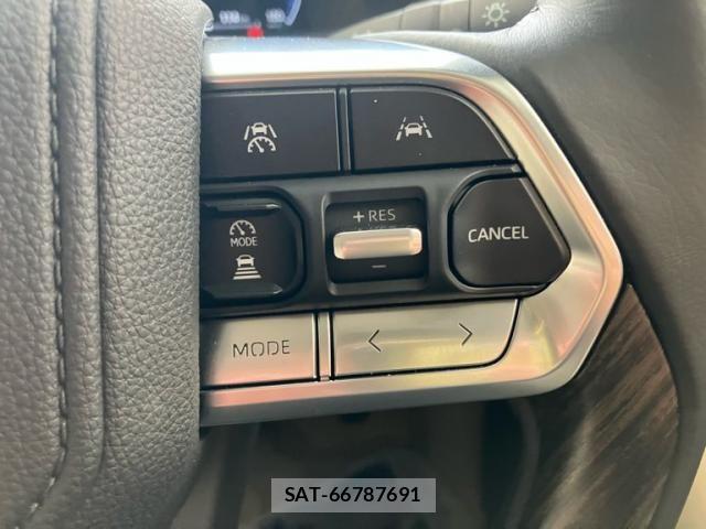 Toyota LAND CRUISER 2025-07 8413172-15