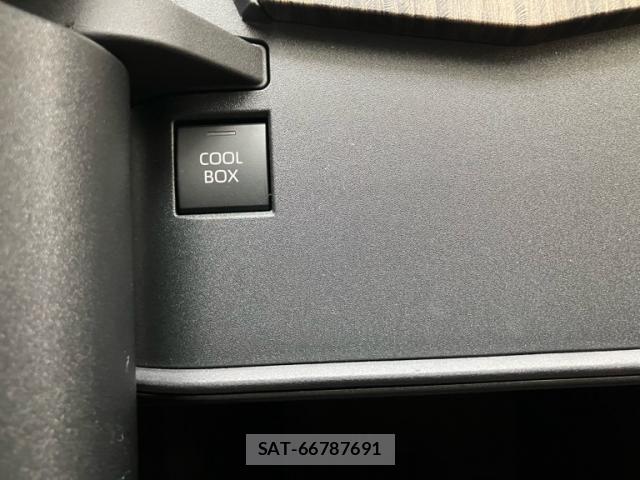 Toyota LAND CRUISER 2025-07 8413172-28