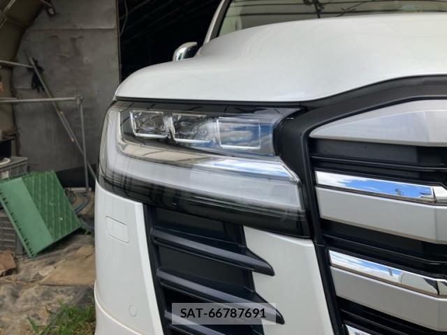 Toyota LAND CRUISER 2025-07 8413172-4