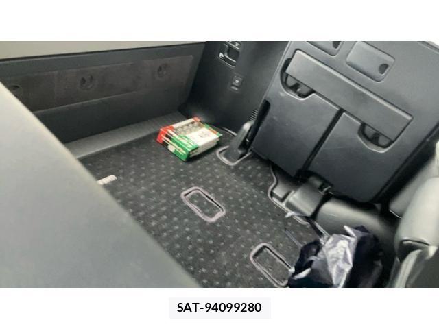 Toyota LAND CRUISER 2011-11 8413175-24