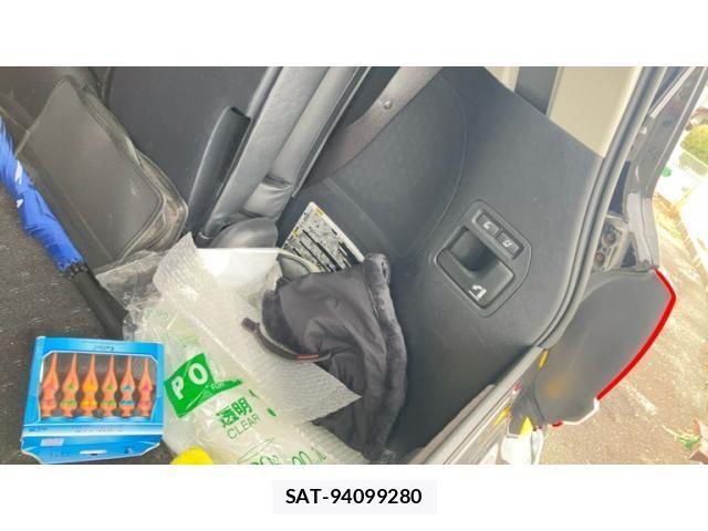Toyota LAND CRUISER 2011-11 8413175-27