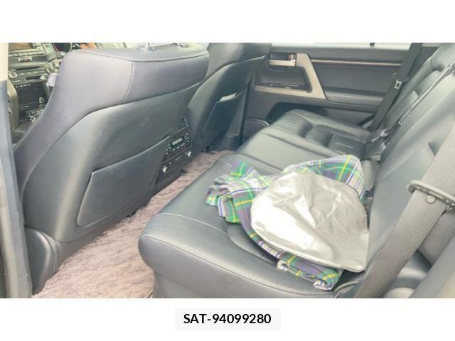 Toyota LAND CRUISER 2011-11 8413175-29