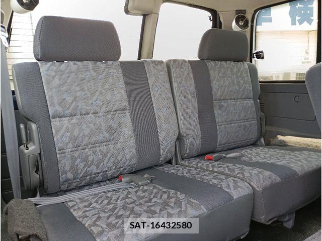 Toyota LAND CRUISER 1995-10 8413174-9