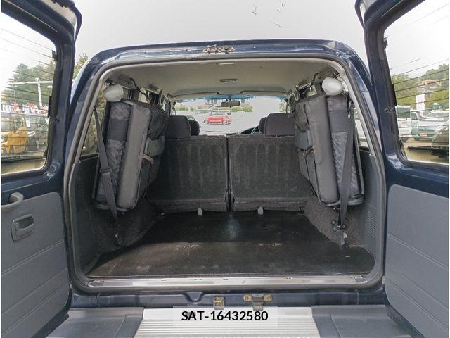 Toyota LAND CRUISER 1995-10 8413174-6