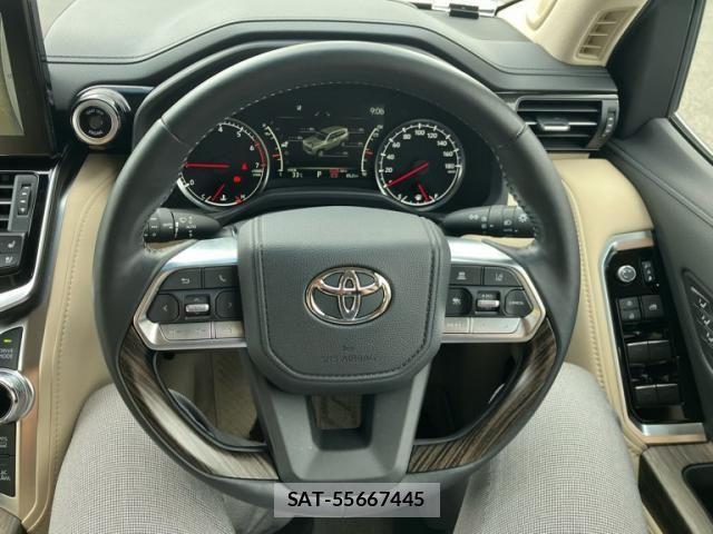 Toyota LAND CRUISER 2024-01 8413163-16