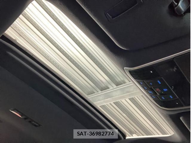 Toyota LAND CRUISER 2023-12 8438312-24