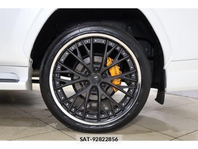 Toyota LAND CRUISER 2023-07 8437632-13