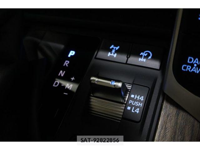 Toyota LAND CRUISER 2023-07 8437632-25