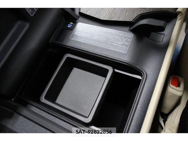 Toyota LAND CRUISER 2023-07 8437632-26