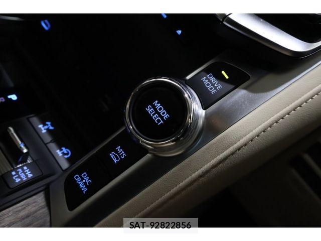 Toyota LAND CRUISER 2023-07 8437632-27