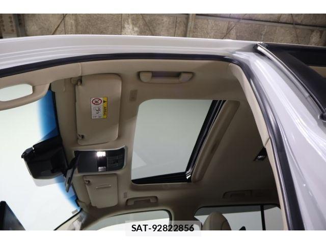 Toyota LAND CRUISER 2023-07 8437632-3