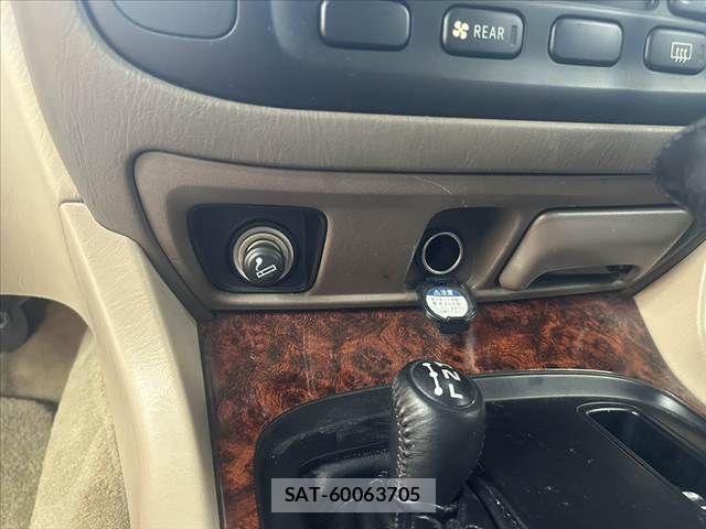 Toyota LAND CRUISER 2000-08 8457778-25