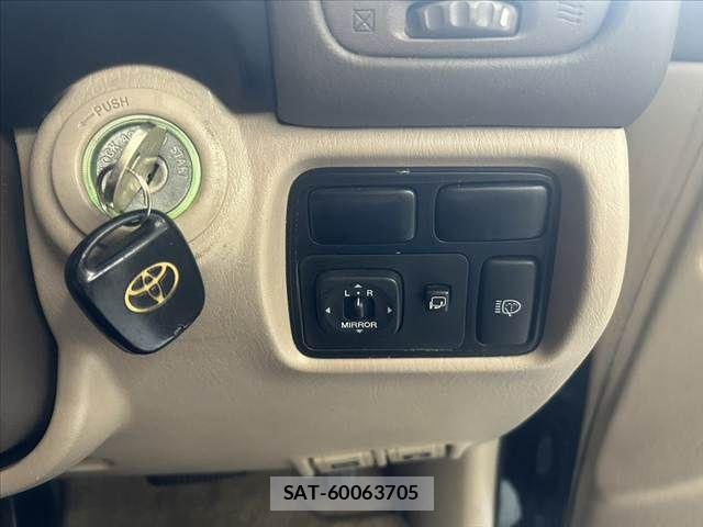 Toyota LAND CRUISER 2000-08 8457778-6