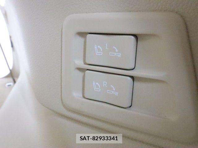 Toyota LAND CRUISER 2025-07 8457774-17