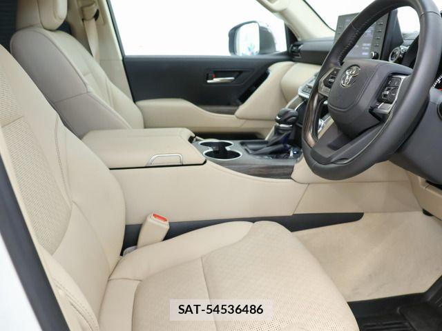 Toyota LAND CRUISER 2024-09 8457776-13