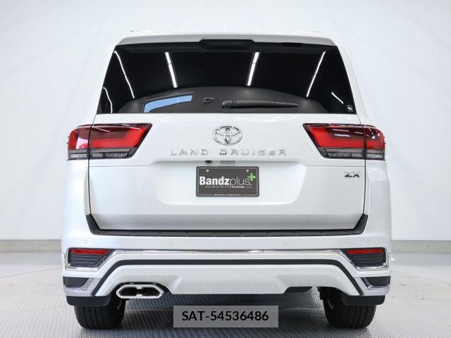 Toyota LAND CRUISER 2024-09 8457776-6