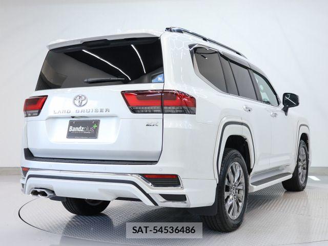Toyota LAND CRUISER 2024-09 8457776-7